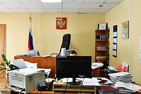 Около сотни российских военных попытались сбежать из воинской части. Семерым это удалось