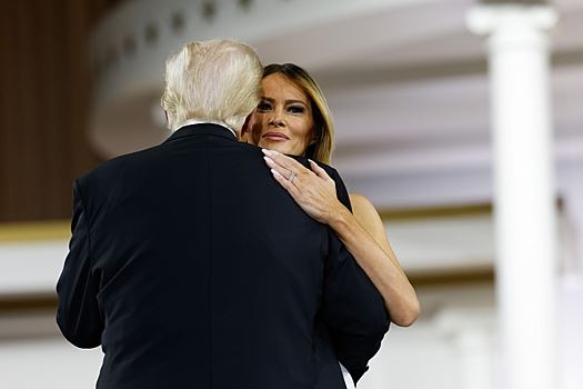 День рождения Мелании Трамп омрачили похороны