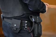 Подозреваемый в педофилии россиянин пытался убежать от силовиков и оказался в реанимации