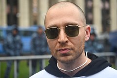 В Петербурге после поджога двери Оксимирона возбудили уголовное дело